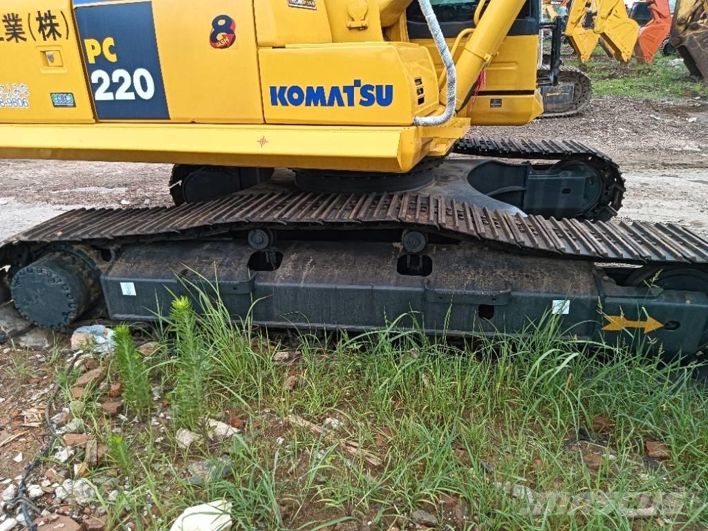 Komatsu PC 220-8 Верижен екскаватор