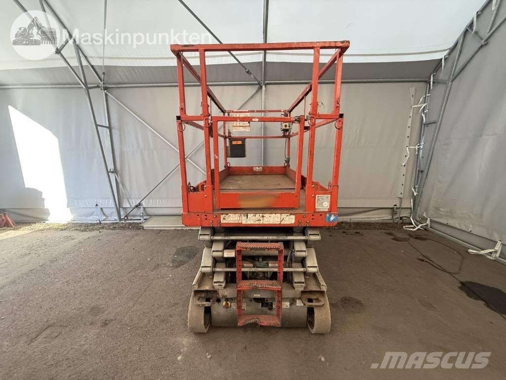 SkyJack SJ III 4626 Ножични работни платформи