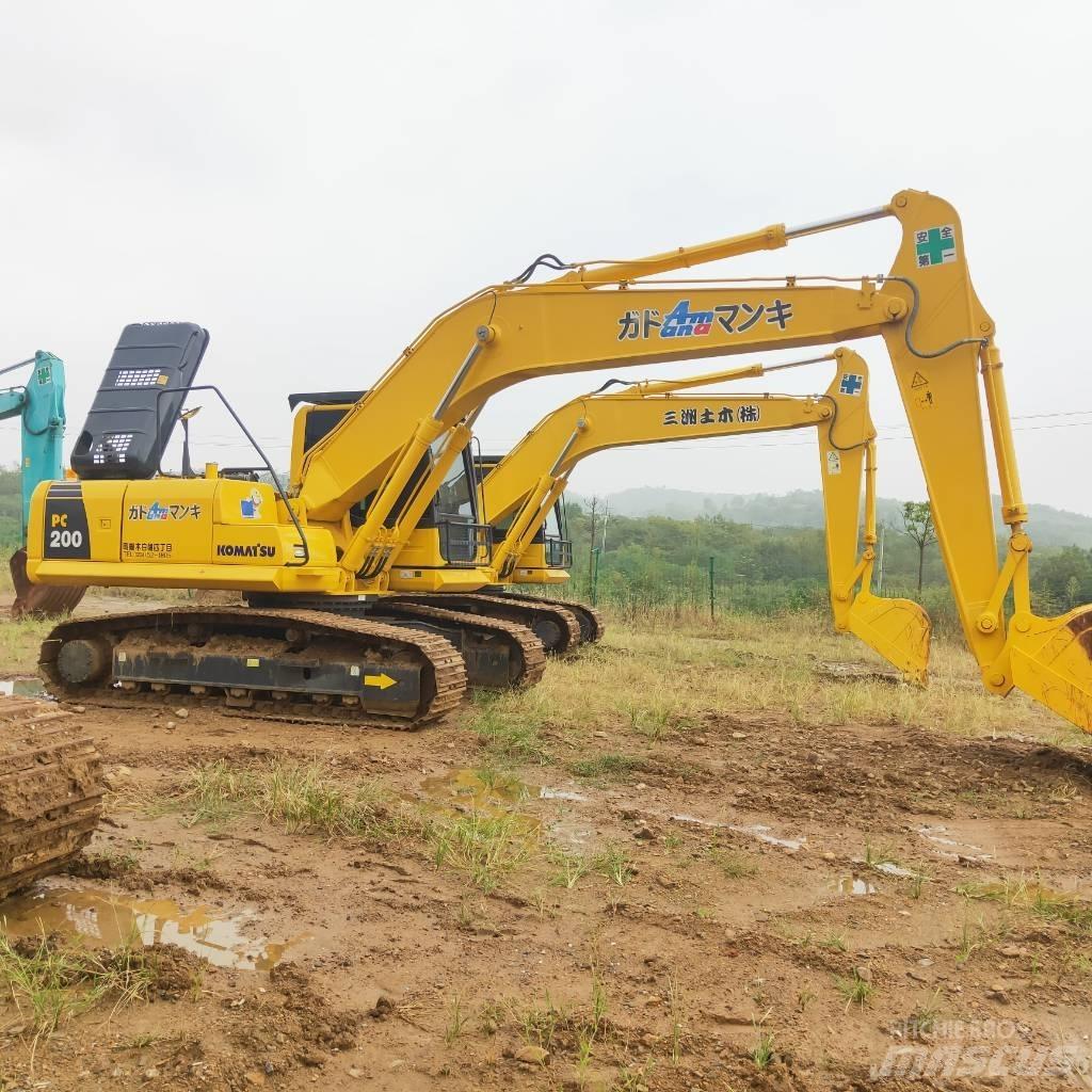 Komatsu PC200-8 Верижен екскаватор