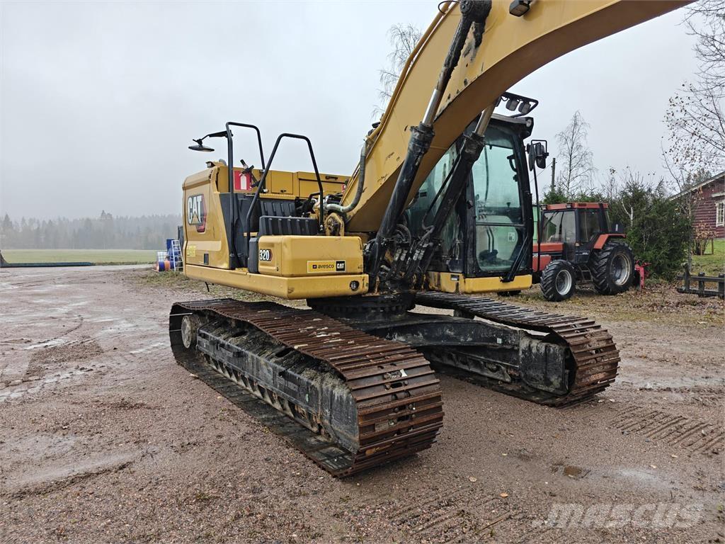 CAT 320 Верижен екскаватор