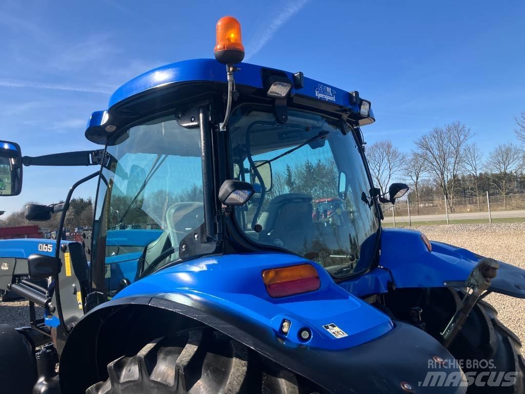 New Holland TS 115 A Трактори