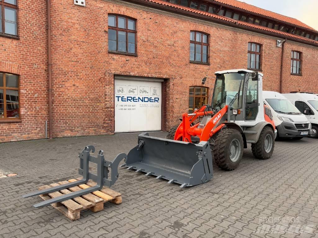 Atlas AR 65 Колесни товарачи