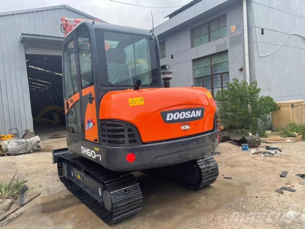 Doosan DH 60-7 Мини екскаватори < 7 т