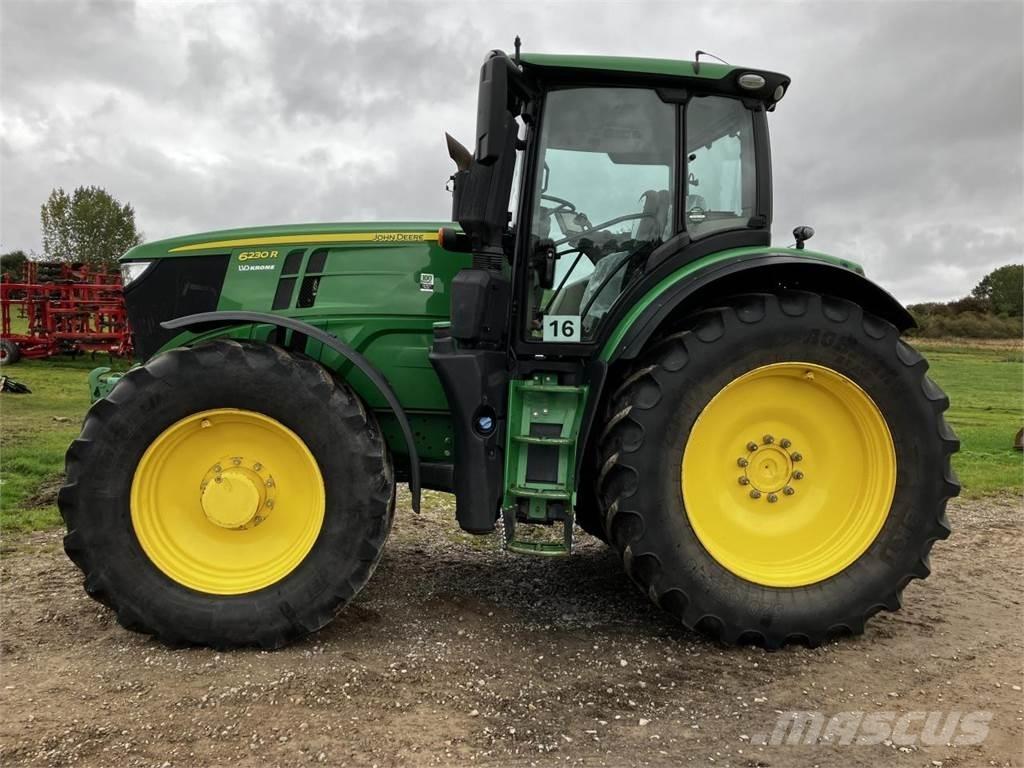 John Deere 6230R Трактори