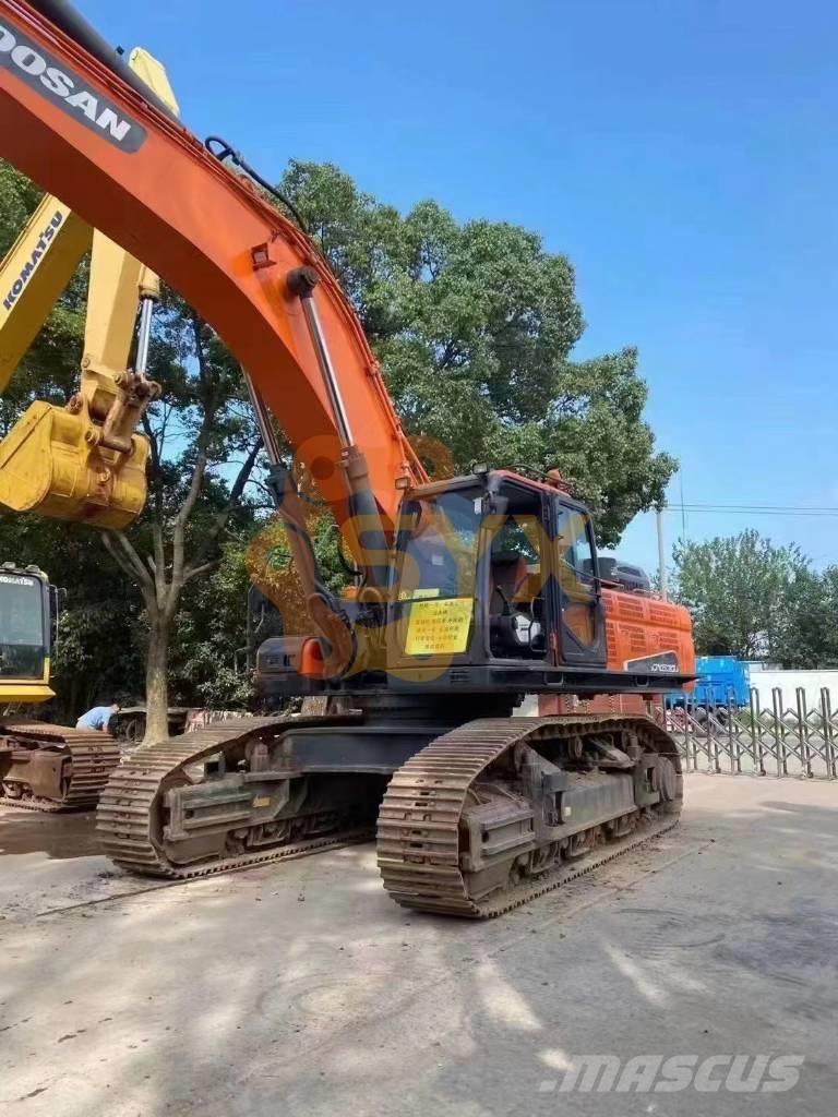 Doosan DX530 LC Верижен екскаватор