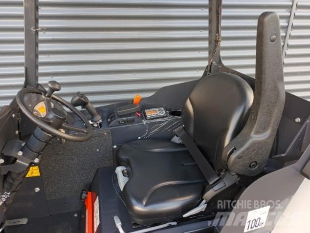Bobcat l28 Мини товарачи