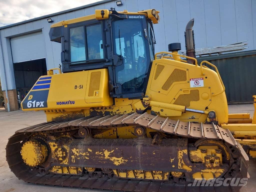 Komatsu D61PX-24 Верижни булдозери
