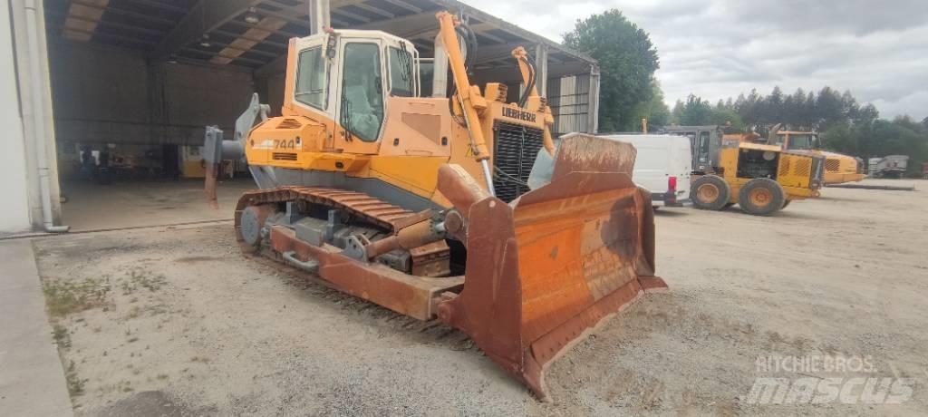Liebherr PR 744 L Верижни булдозери
