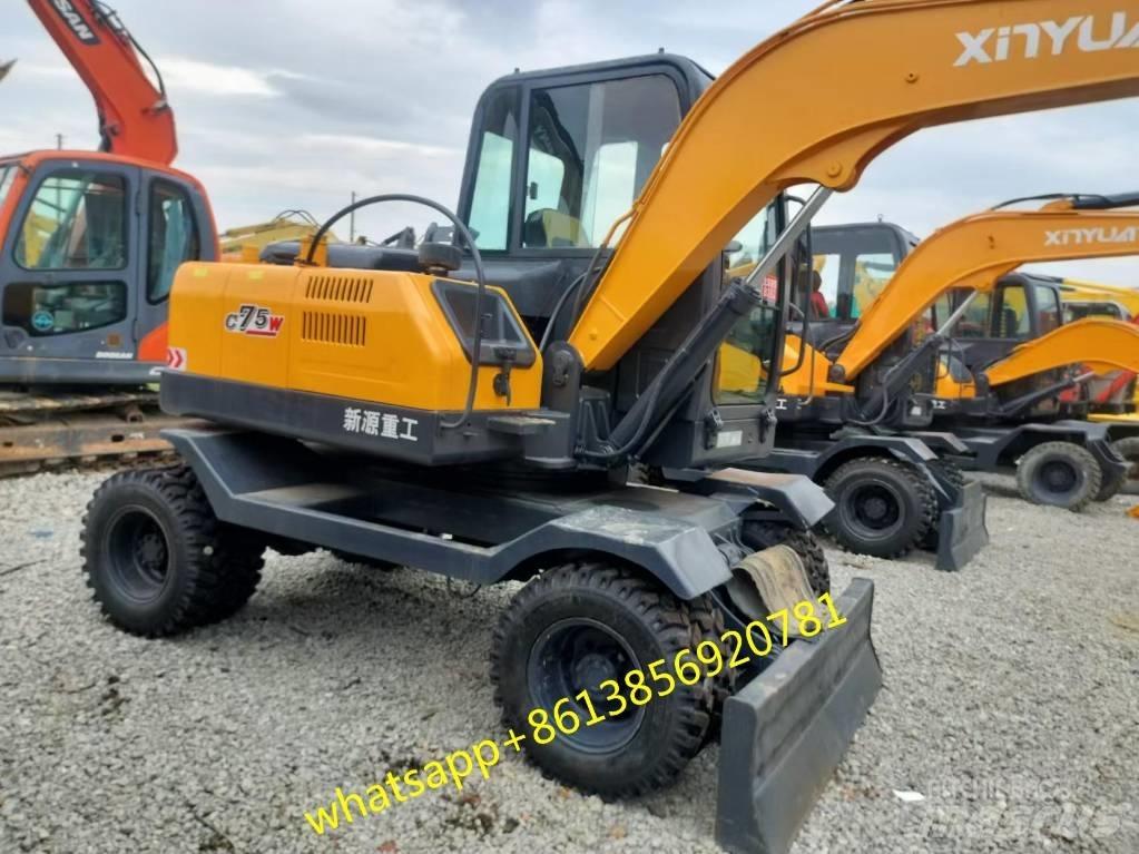 Xinyuan XYB75W Верижен екскаватор