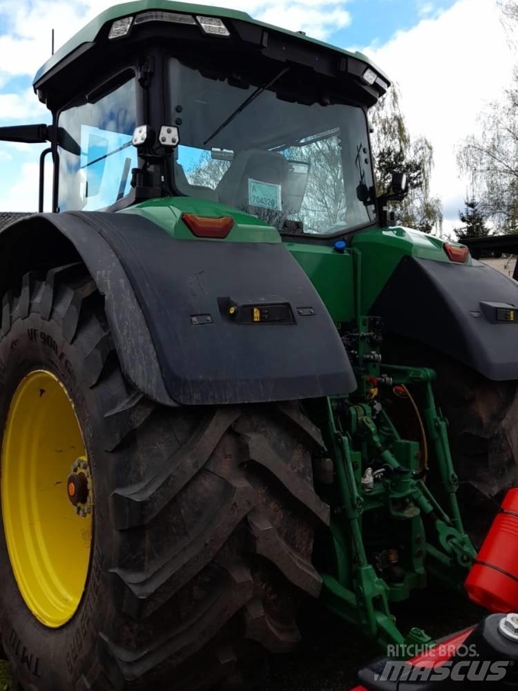 John Deere 8R 340 Трактори