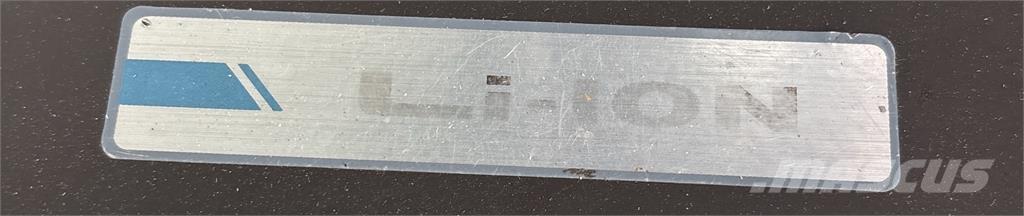 Atlet PSP160 Самоходни товарачи