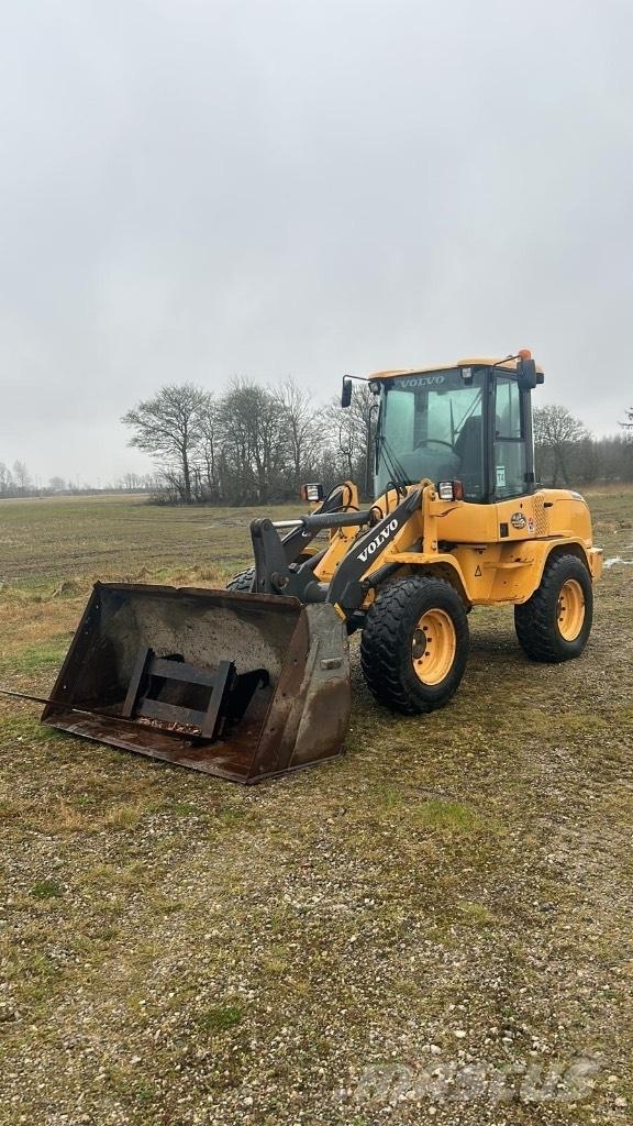 Volvo L 30 G Колесни товарачи