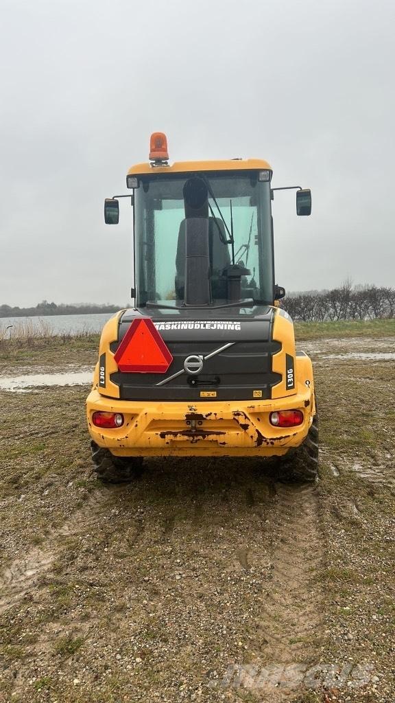 Volvo L 30 G Колесни товарачи