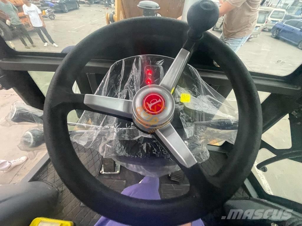 CAT 420 F Товарач със заден ексватор