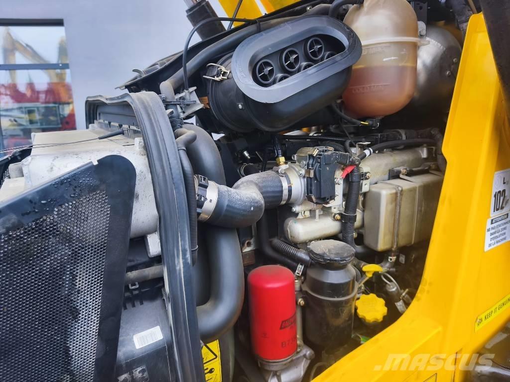 JCB 3 CX Товарач със заден ексватор