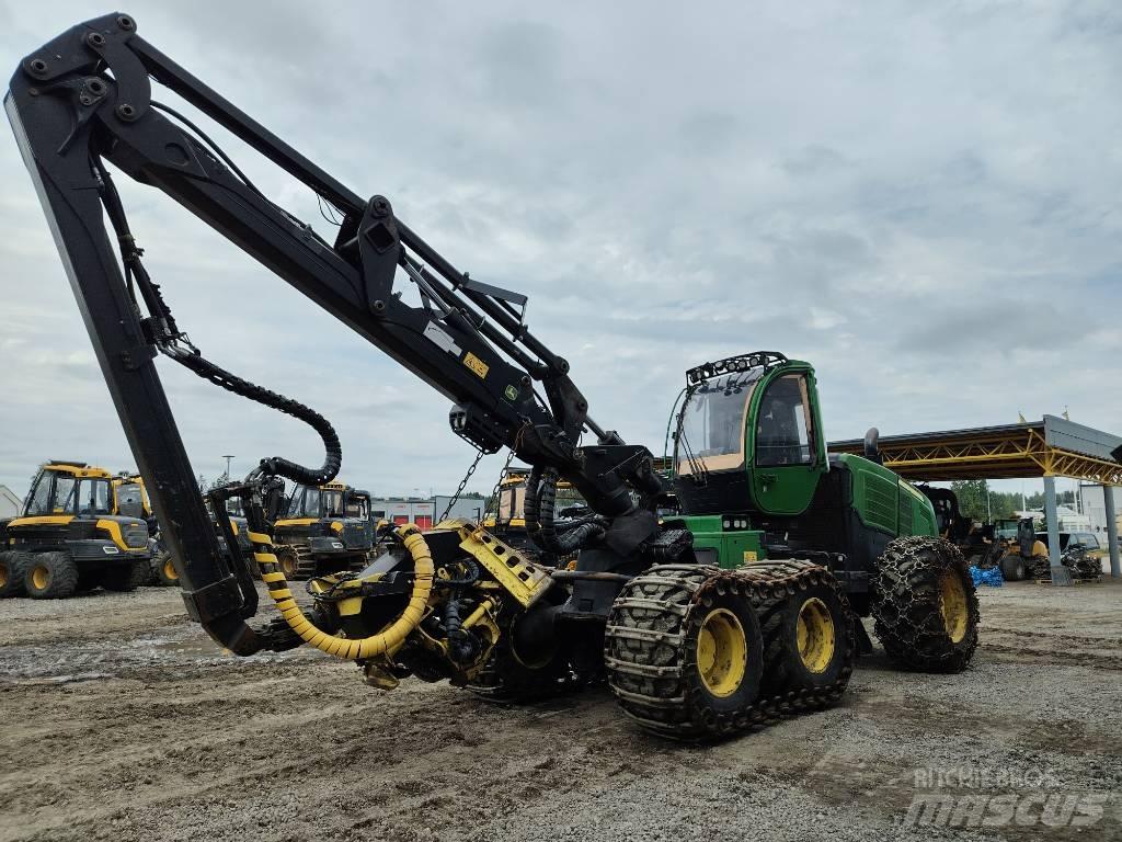 John Deere 1270G 6W Харвестери