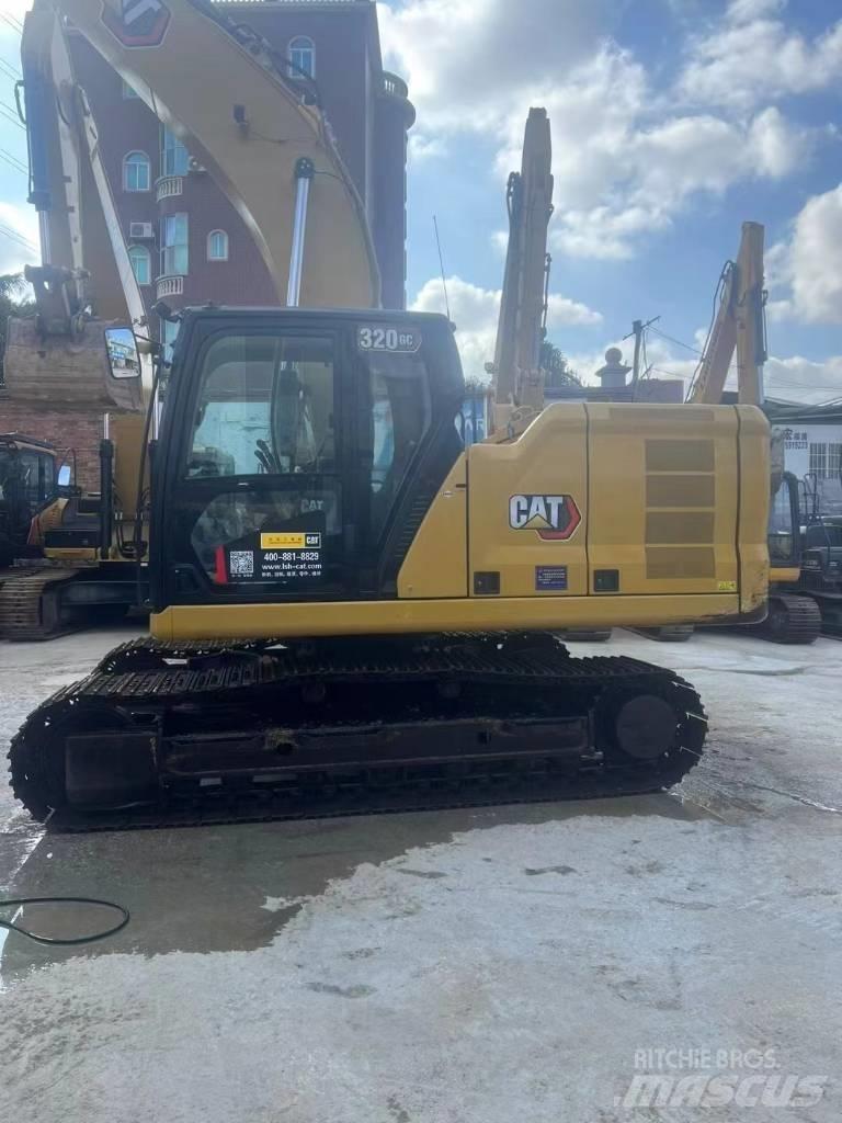 CAT 320 Верижен екскаватор