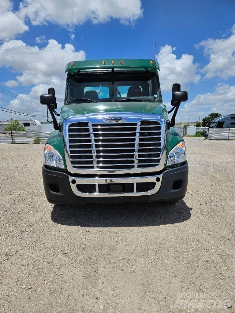 Freightliner 125 Влекачи