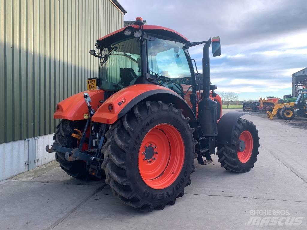 Kubota M 7131 Трактори