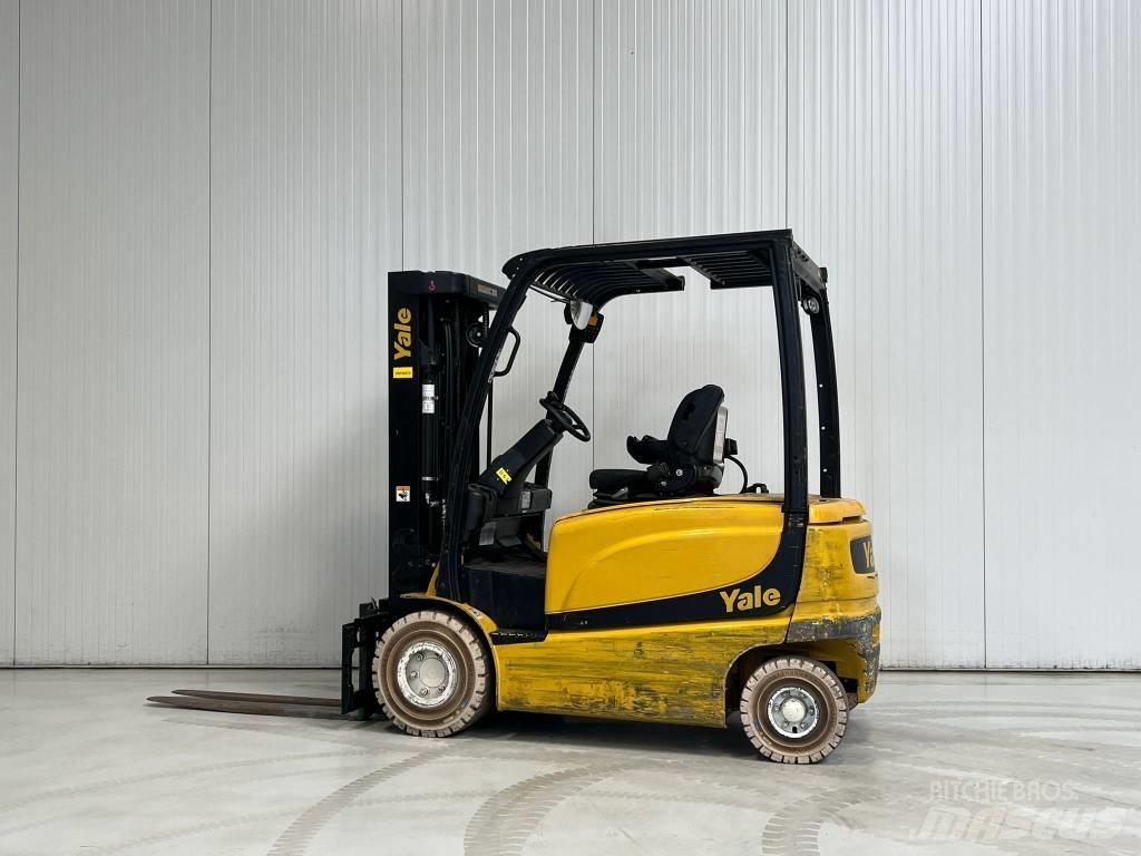 Yale ERP22VL Електрически вилични кари-повдигачи