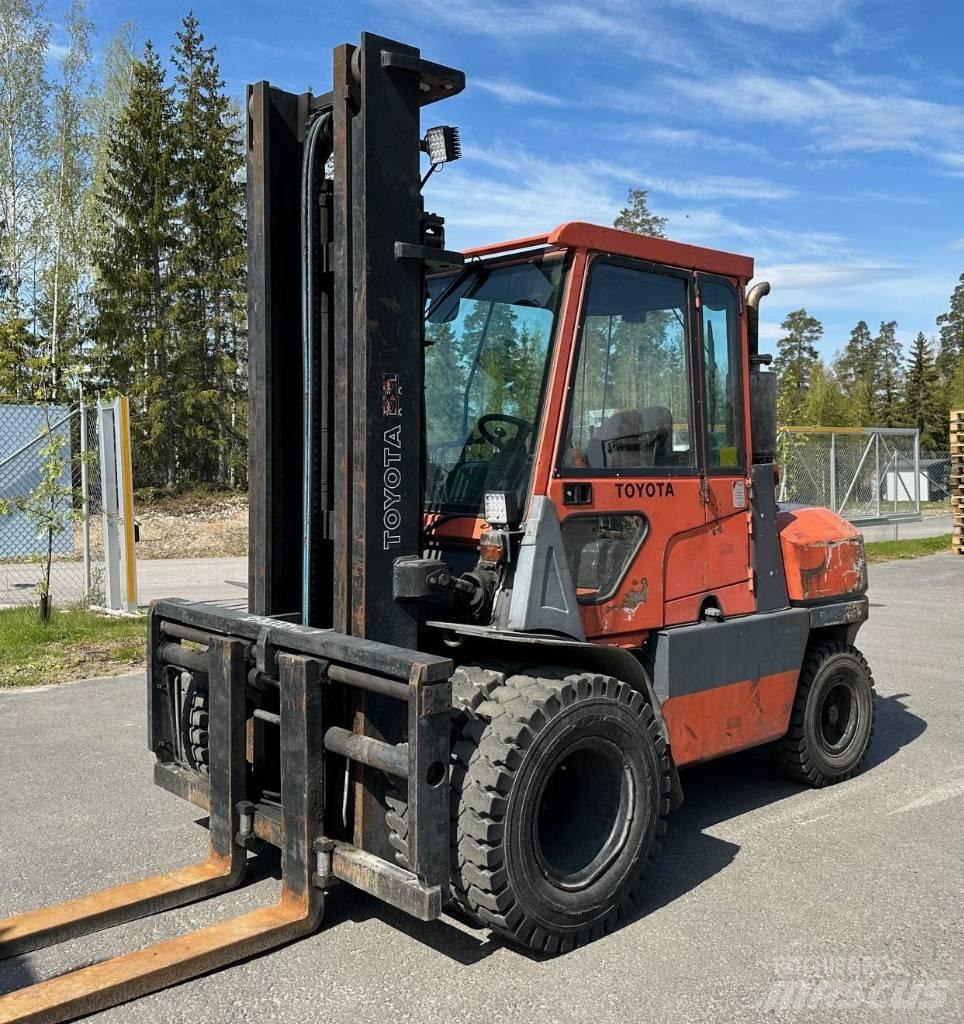 Toyota 02-8FD45 Дизелови камиони