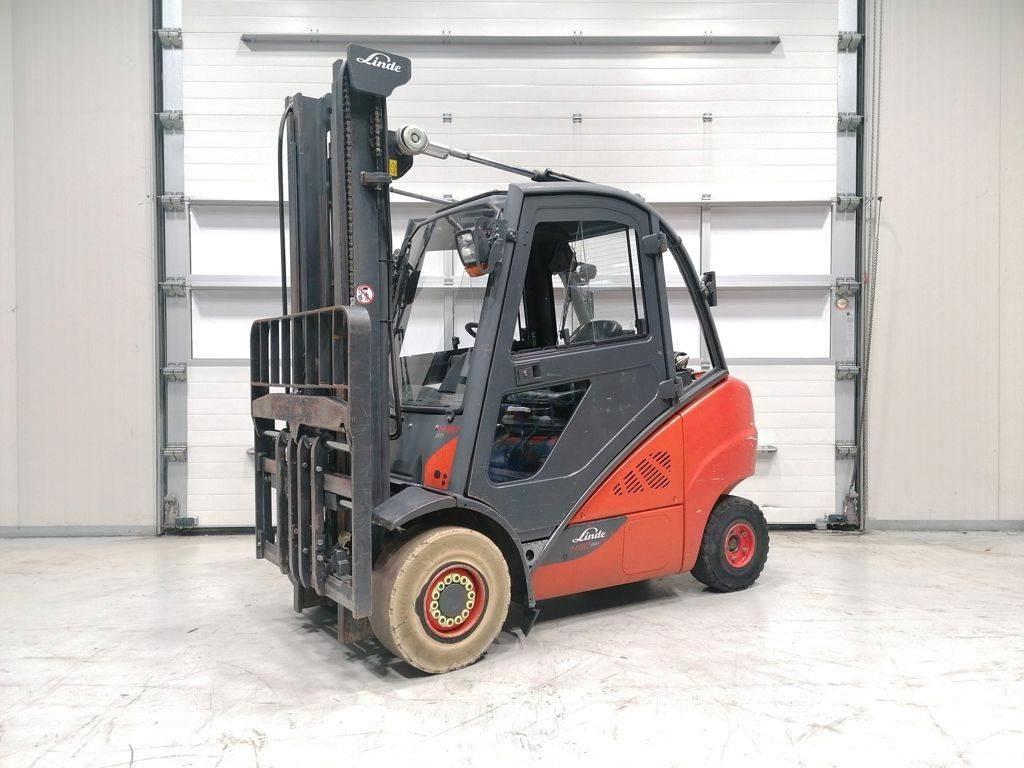 Linde H30CNG-02 Камиони с АГУ