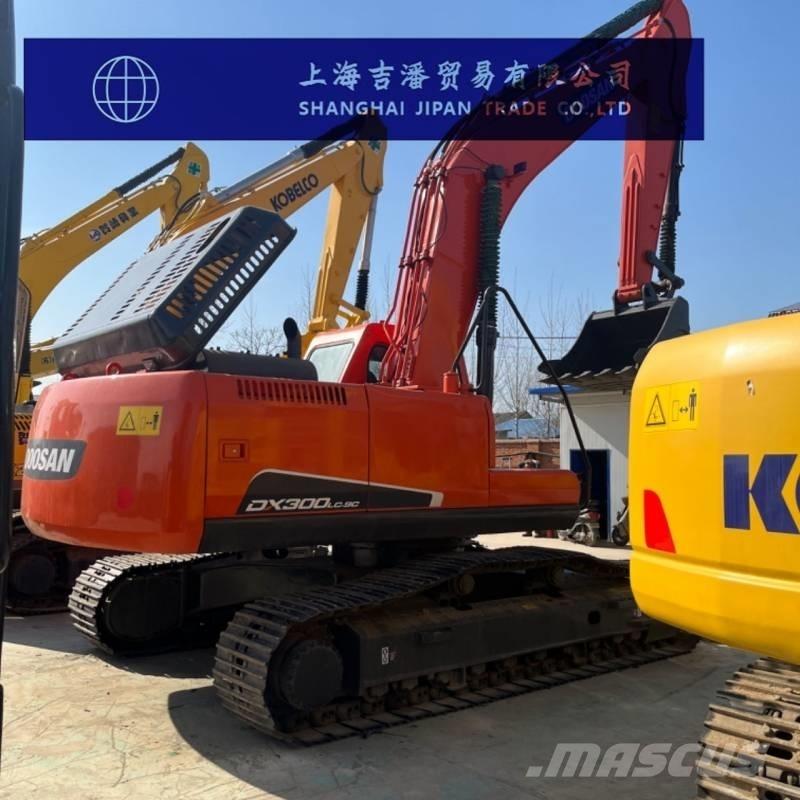 Doosan DX 300 Верижен екскаватор