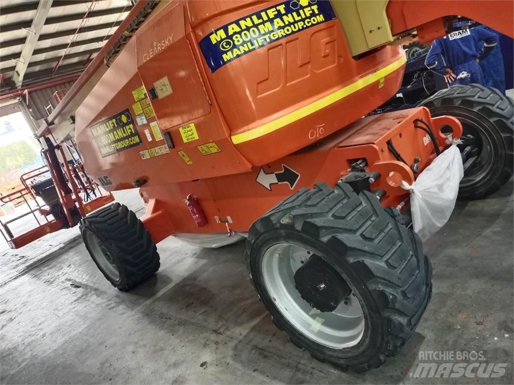 JLG 800AJ Съчленени стрелови подемници