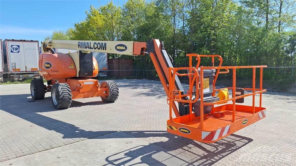 JLG 800AJG Съчленени стрелови подемници