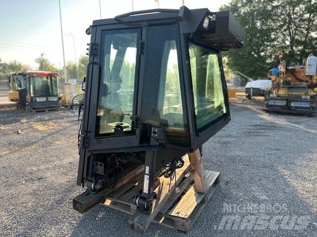 CASE D 1650 NEW CAB Кабина