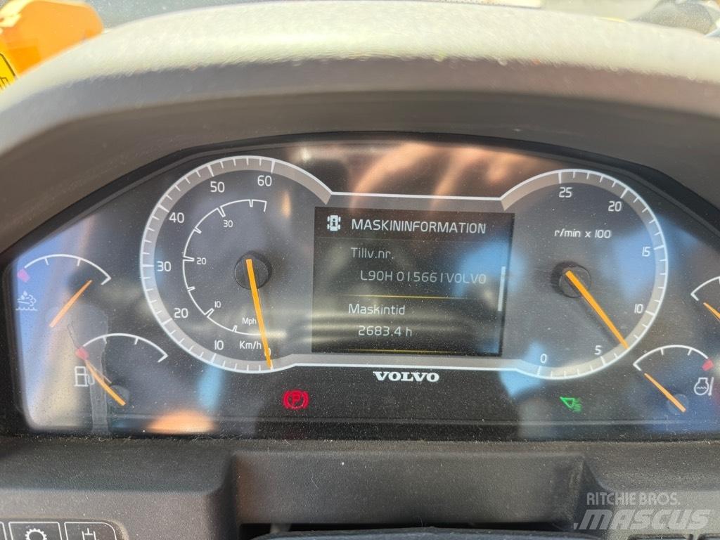 Volvo L90H Колесни товарачи