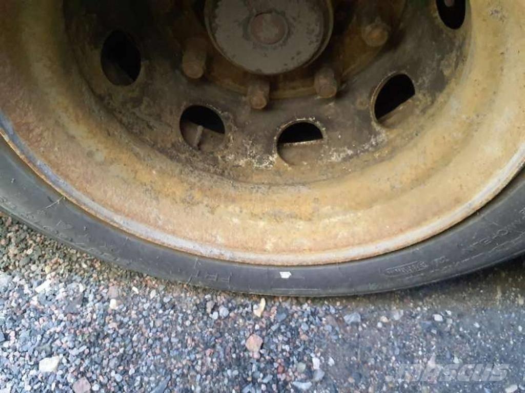 VAK VAK V-4-40 Температурно-контролирани полуремаркета
