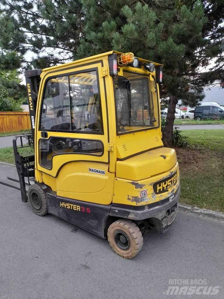Hyster J3.5XN Електрически вилични кари-повдигачи