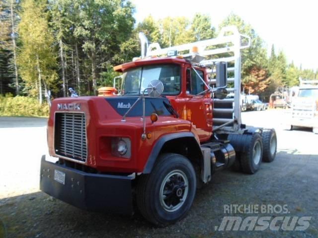 Mack RB 688 S Влекачи