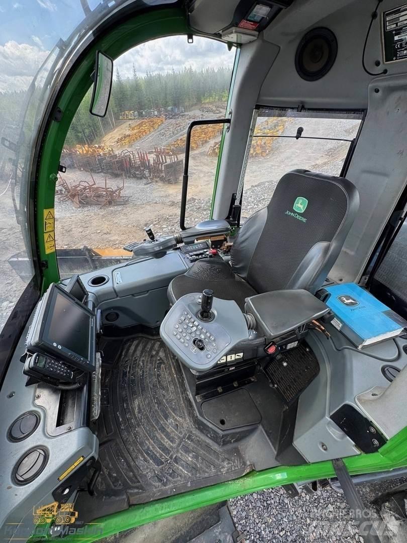 John Deere 1470E Харвестери