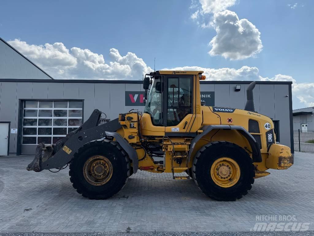 Volvo L 90 G Колесни товарачи