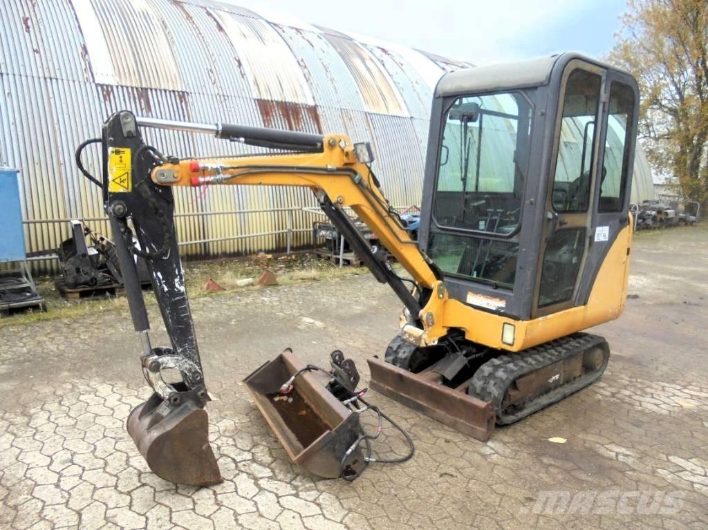 Bobcat 320 D Мини екскаватори < 7 т