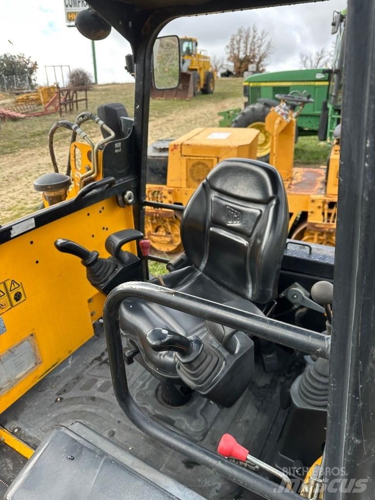 JCB 1 CX Товарач със заден ексватор