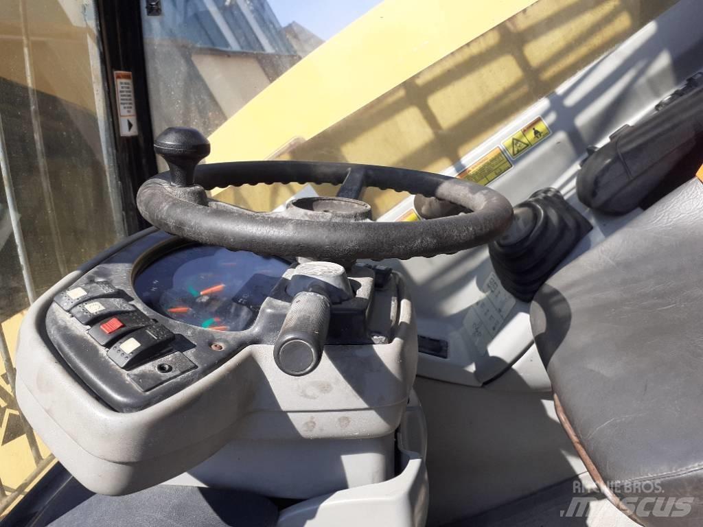 CAT TH 350 B Телескопични товарачи