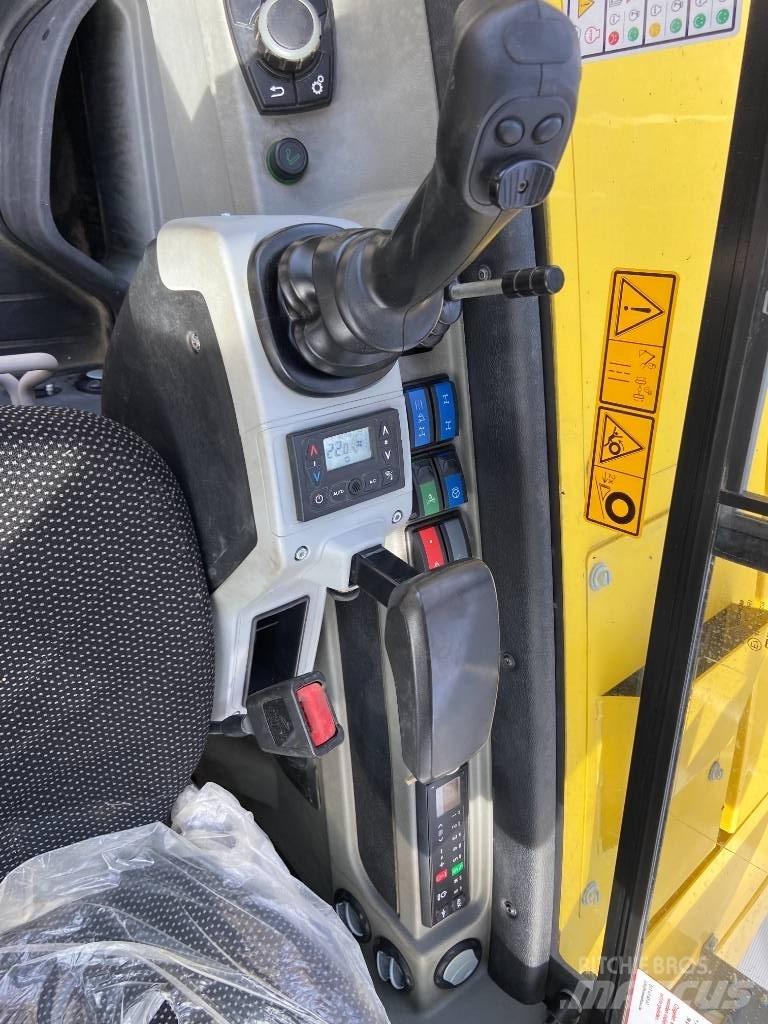 Wacker Neuson EW 100 Колесни екскаватори