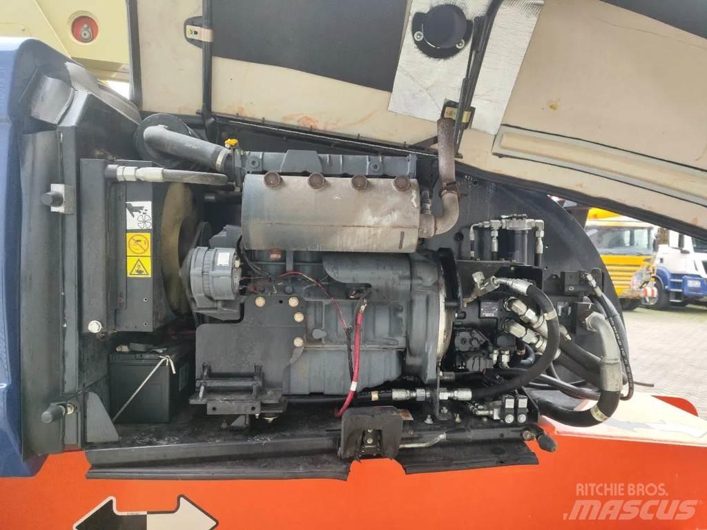 JLG 860 SJ Телескопични повдигачи
