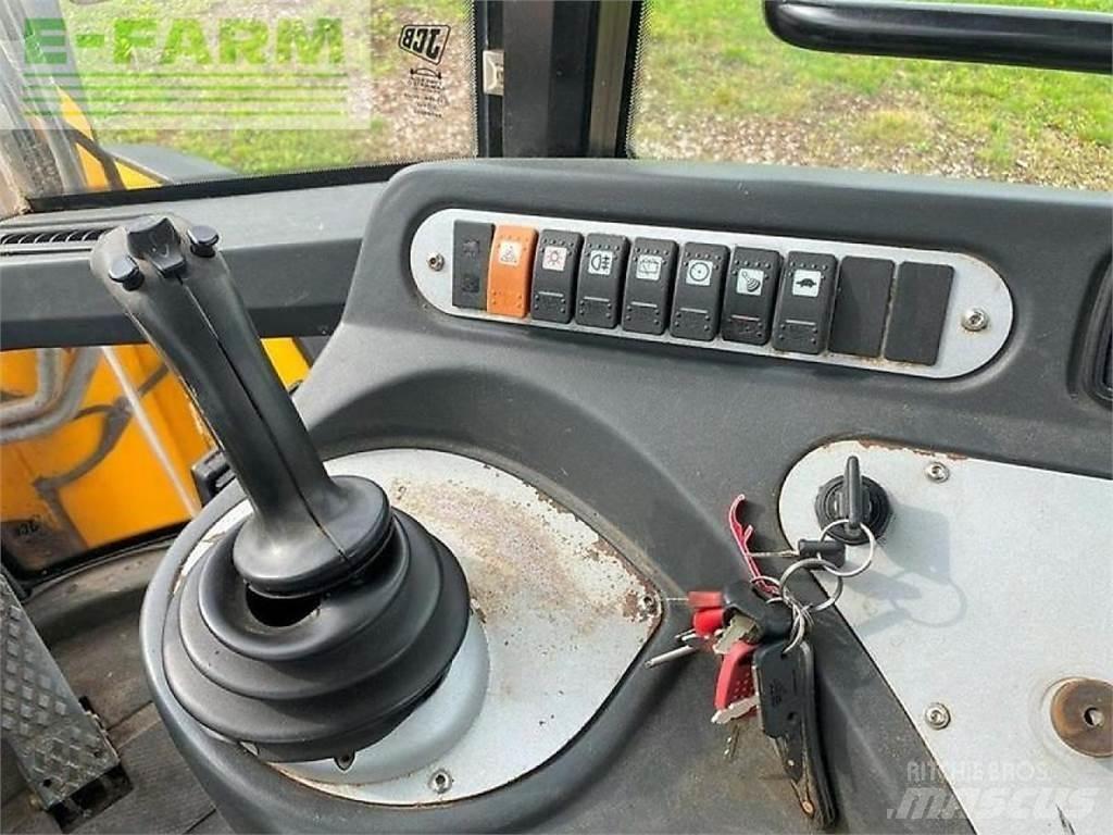 JCB 426e agri ht Мини екскаватори < 7 т
