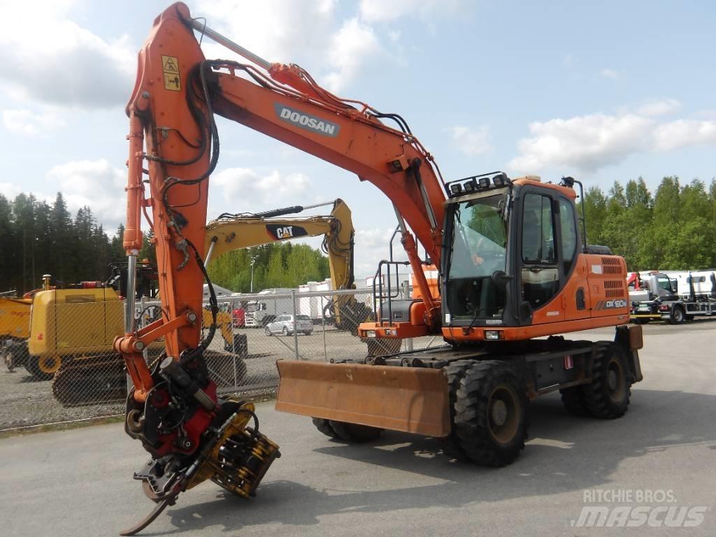 Doosan DX 160 W Колесни екскаватори