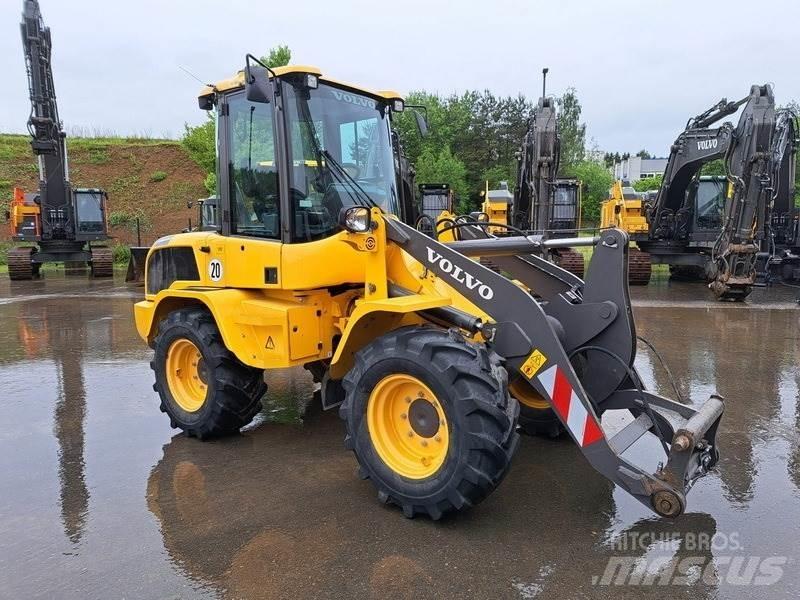 Volvo L 35 G Колесни товарачи