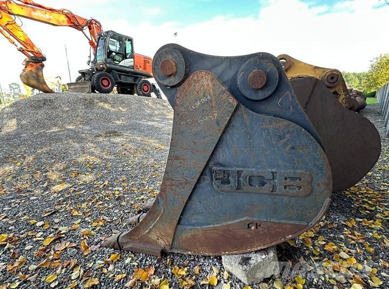 JCB JS 200 Товарачи със заден ескаватор