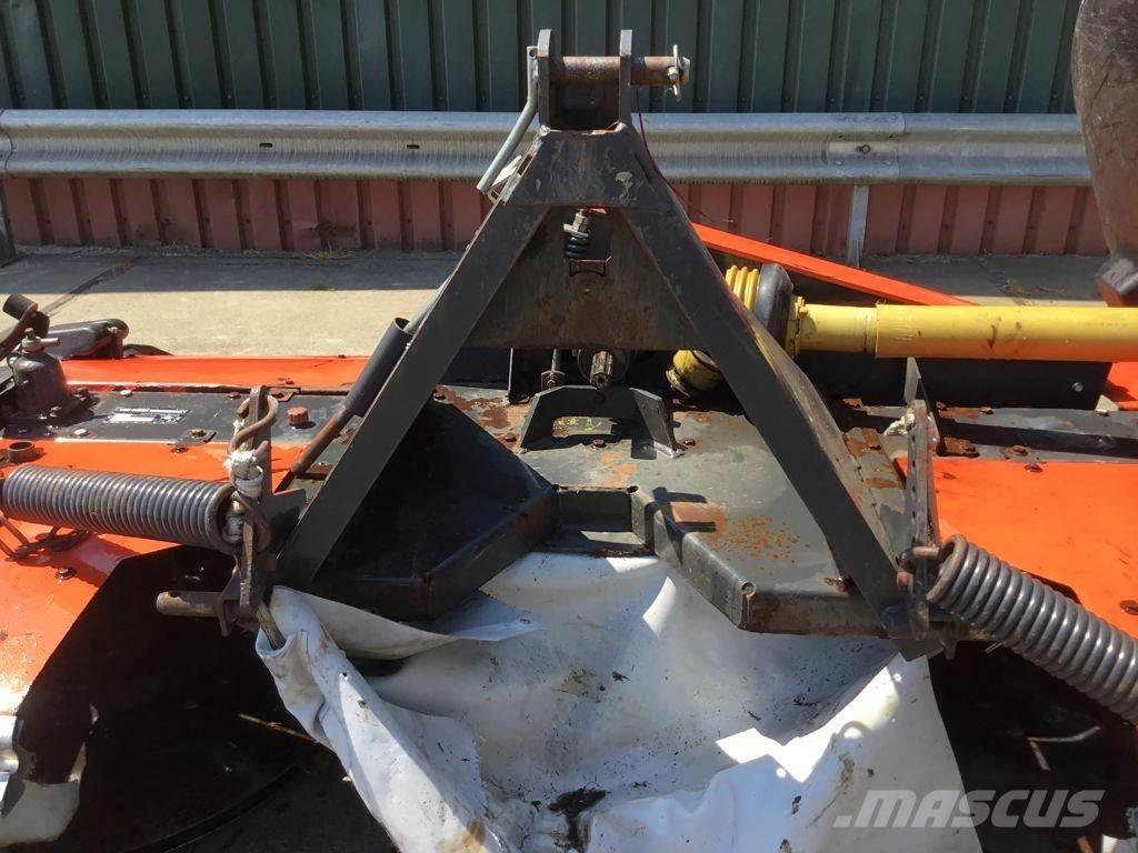 Kuhn 300 F Косачки