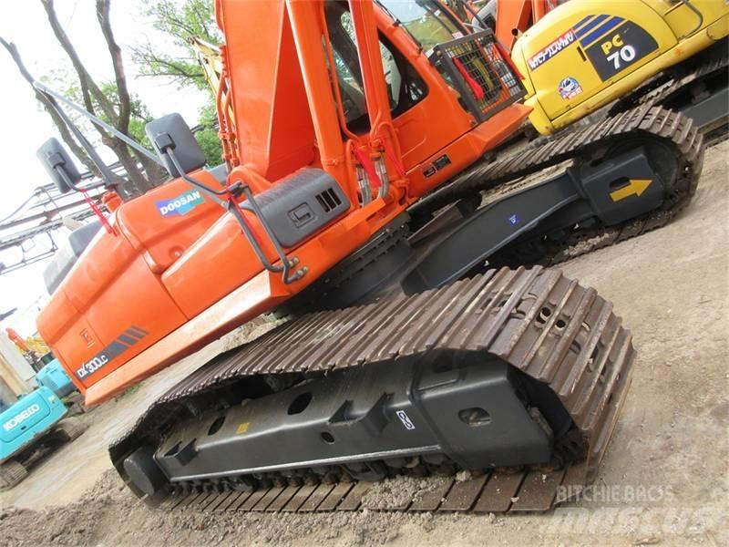 Doosan DX 300 LC Верижен екскаватор