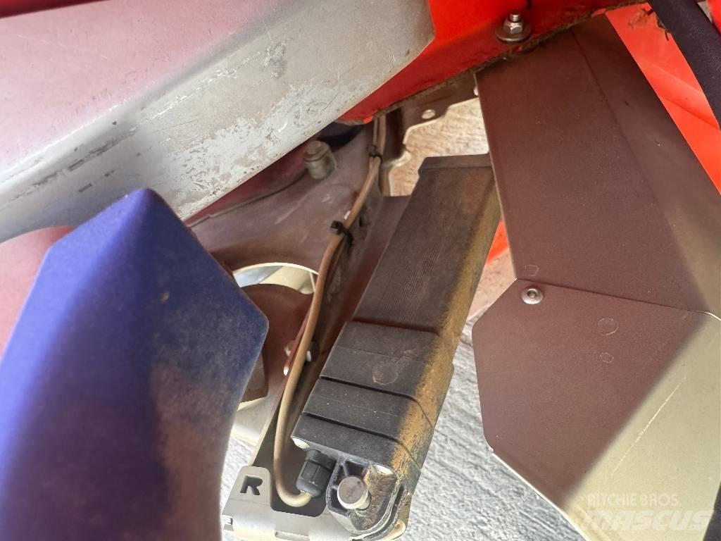 Kuhn Axis 30.1 W Минерални приспособления за разширяване на струята