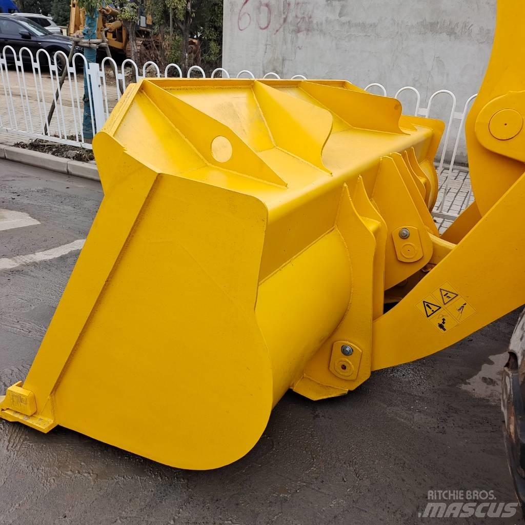 Komatsu WA 380-3 Колесни товарачи