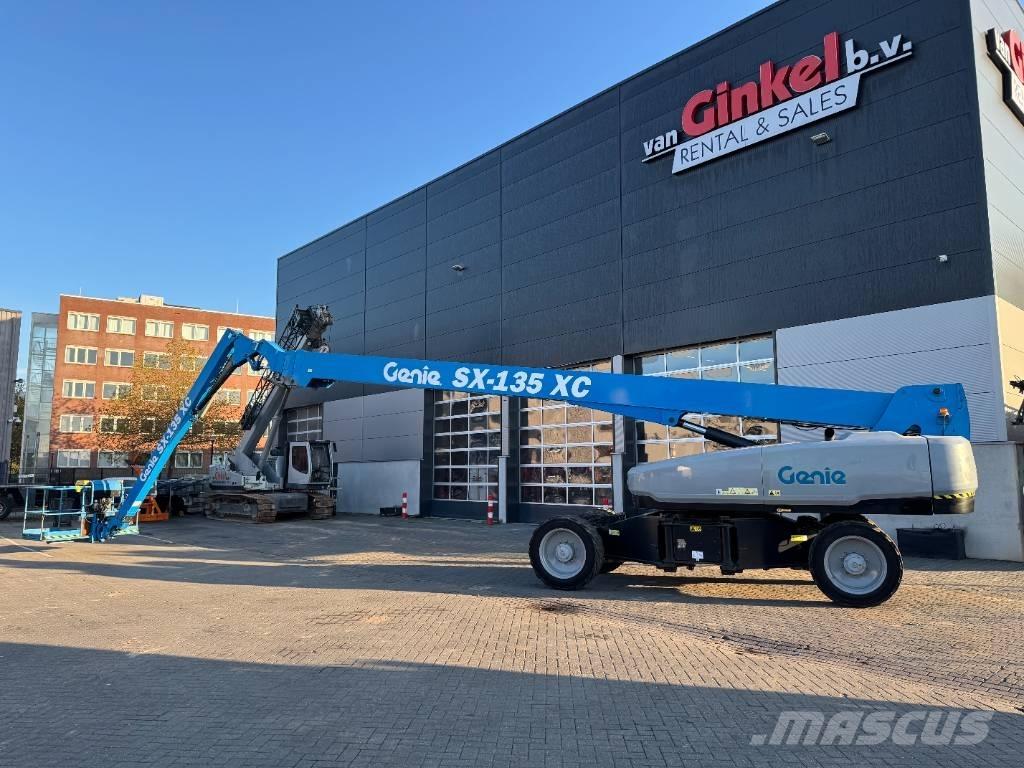 Genie SX 135 XC Телескопични повдигачи
